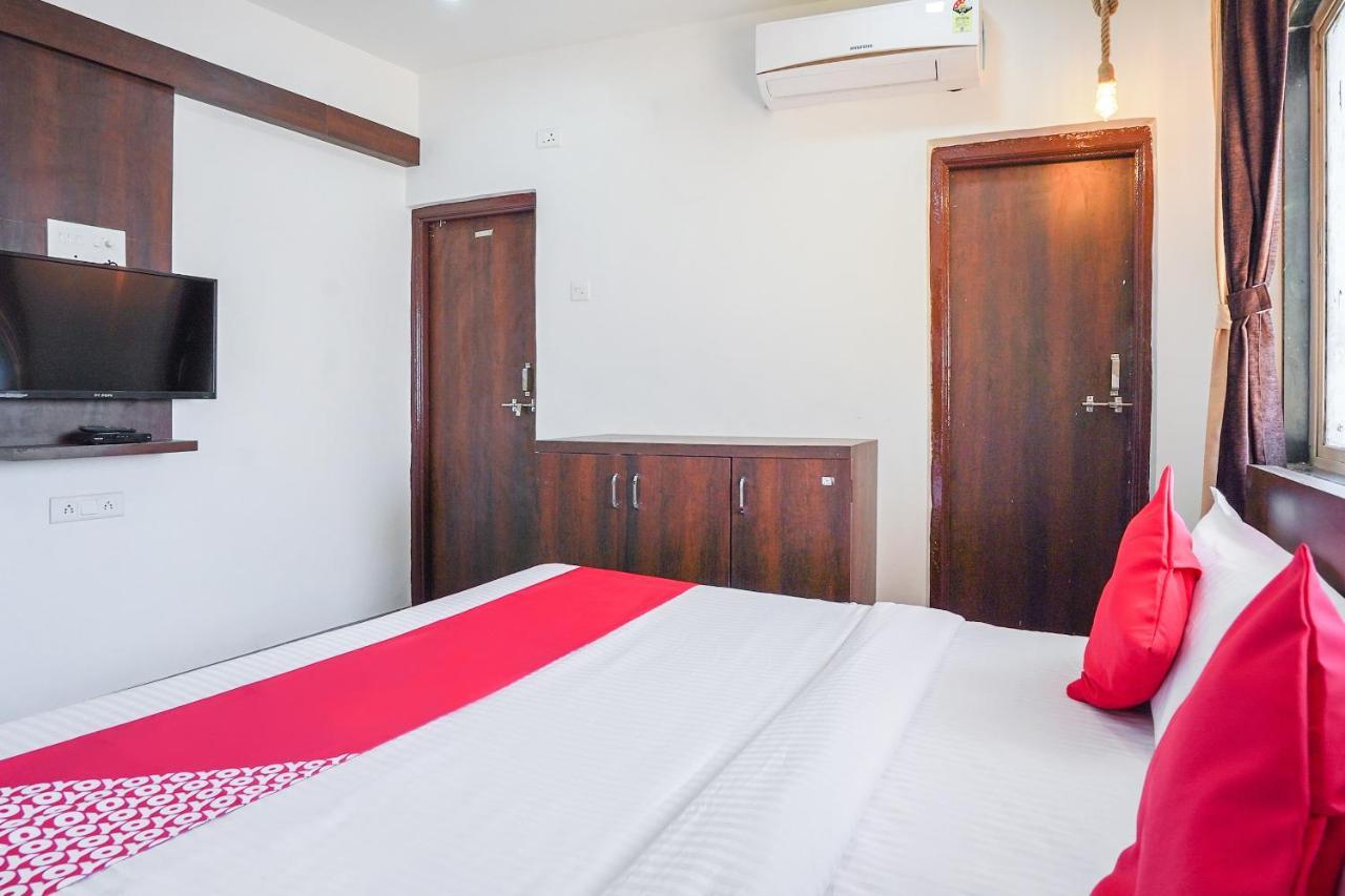 Oyo Flagship 70264 Hotel Vrindavan Mangvadi Exteriör bild